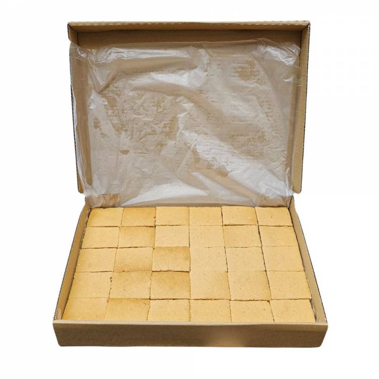 Healthy Choice Wholegrain Cake(Frozen) - (Choice of Sponge, Pandan, Chocolate, Strawberry or Pumpkin) Pre-cut to 30pcs, (1200g/SLAB) per carton - MOQ 30 ctn (S$27/slab)